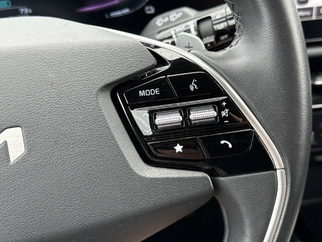 2023 Kia Niro EX