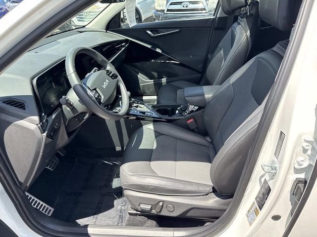 2023 Kia Niro EX Touring