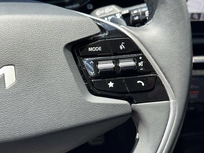 2023 Kia Niro EX Touring