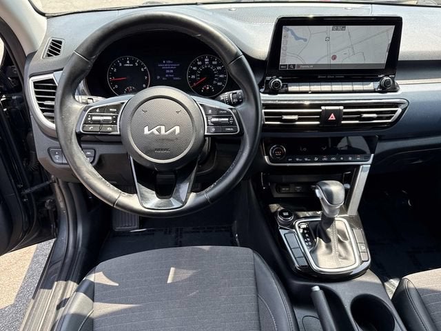 2023 Kia Seltos S