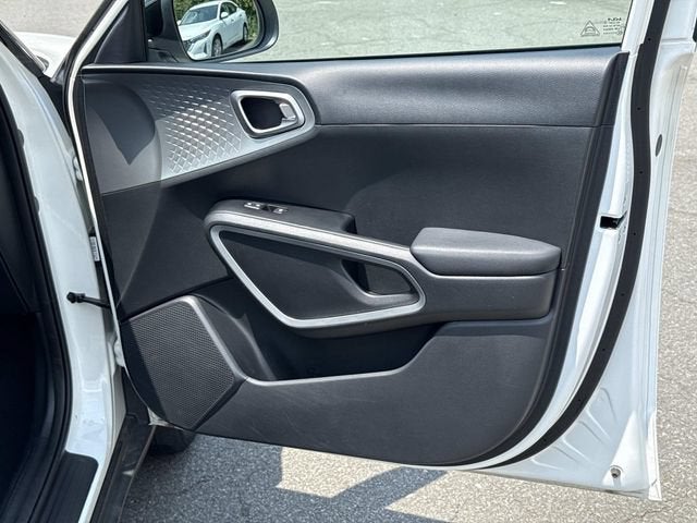 2023 Kia Soul S