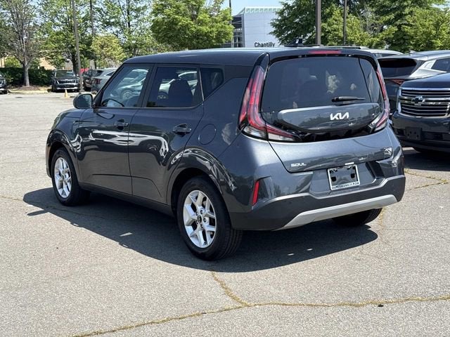 2024 Kia Soul LX