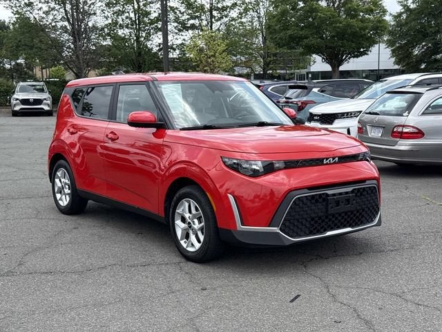 2023 Kia Soul LX