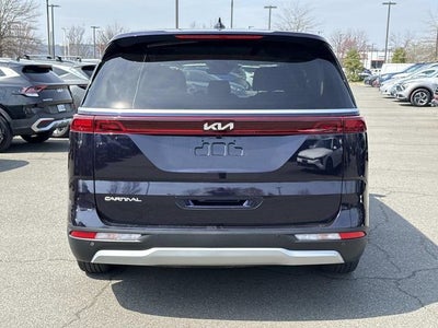 2024 Kia Carnival LX
