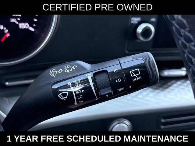 2023 Kia Carnival LX Seat Package