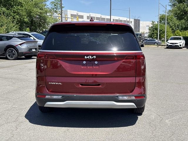 2024 Kia Carnival LX