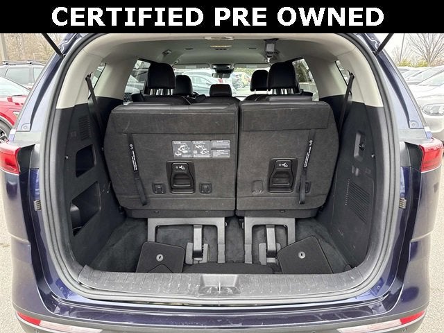 2024 Kia Carnival LX