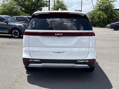 2024 Kia Carnival EX