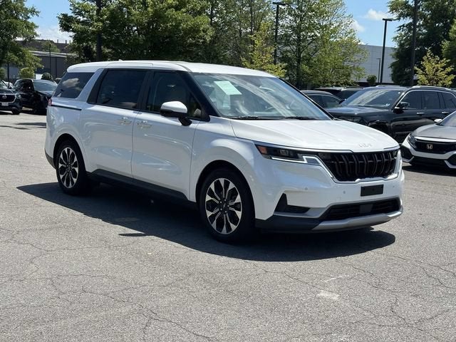 2024 Kia Carnival EX