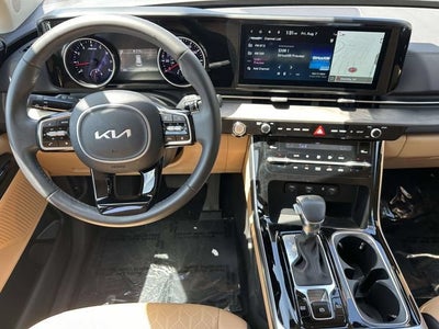 2024 Kia Carnival EX