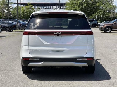 2024 Kia Carnival EX