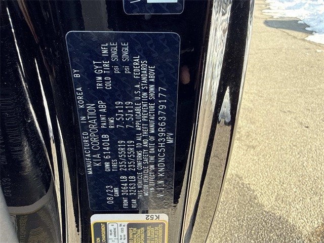 2024 Kia Carnival EX