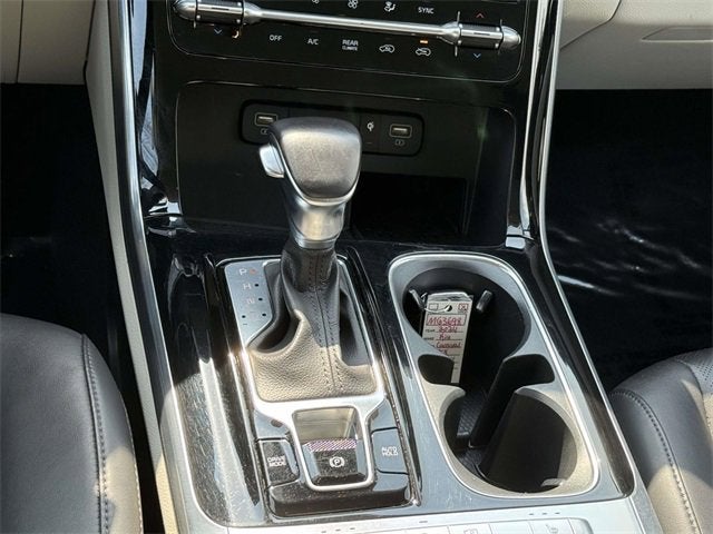 2024 Kia Carnival EX