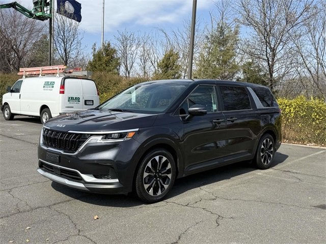 2024 Kia Carnival EX