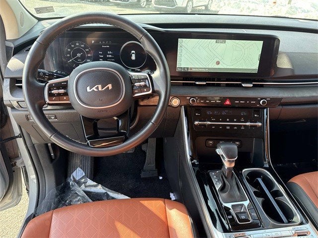 2024 Kia Carnival SX