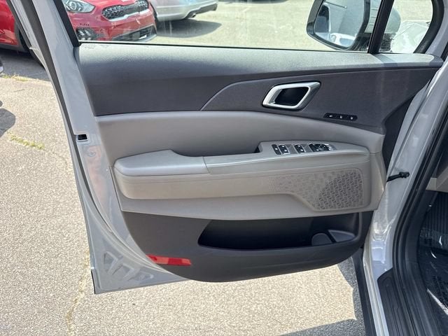 2025 Kia Carnival SX