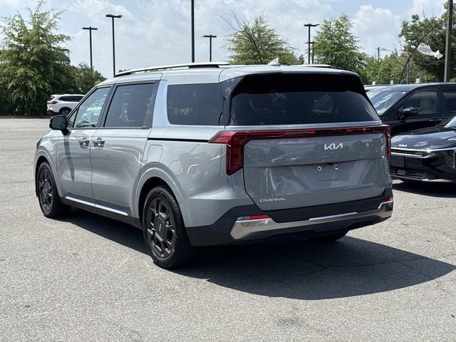 2025 Kia Carnival SX