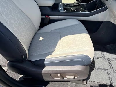 2025 Kia Carnival SX