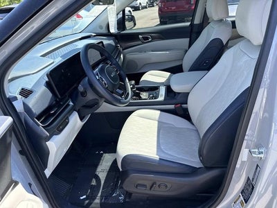 2025 Kia Carnival SX