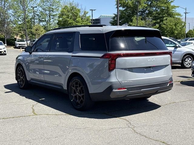 2025 Kia Carnival SX