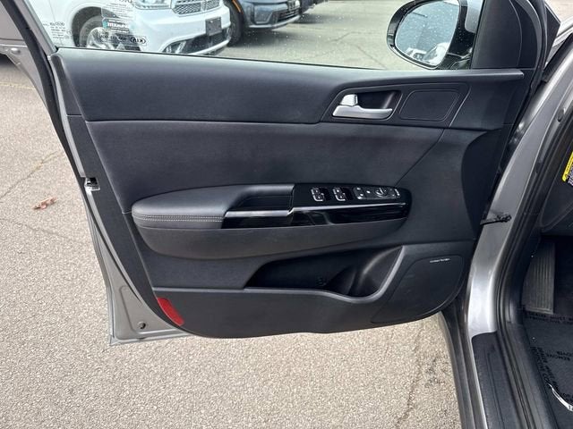 2022 Kia Sportage EX