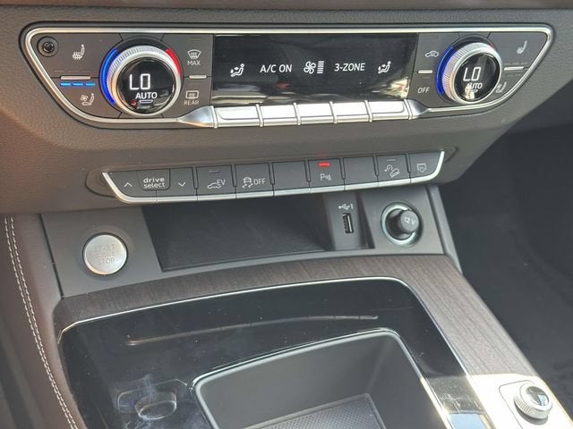 2023 Audi Q5 e 55 Premium Plus