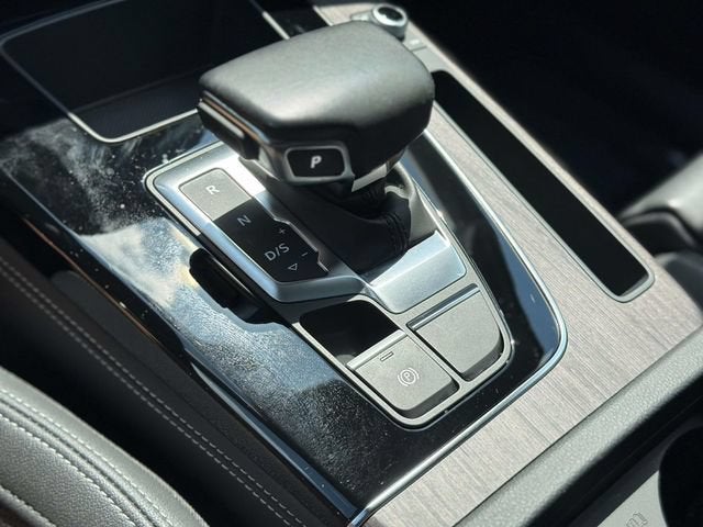 2023 Audi Q5 e 55 Premium Plus