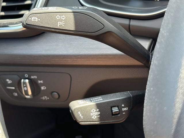 2023 Audi Q5 e 55 Premium Plus