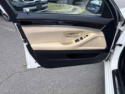 2016 BMW 5 Series 528i