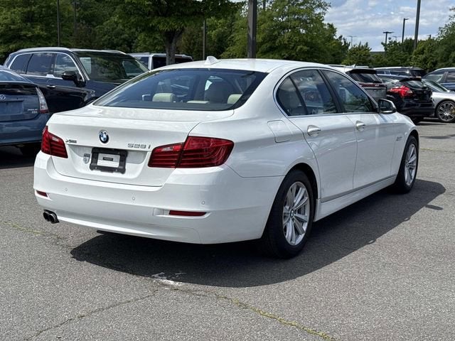 2016 BMW 5 Series 528i