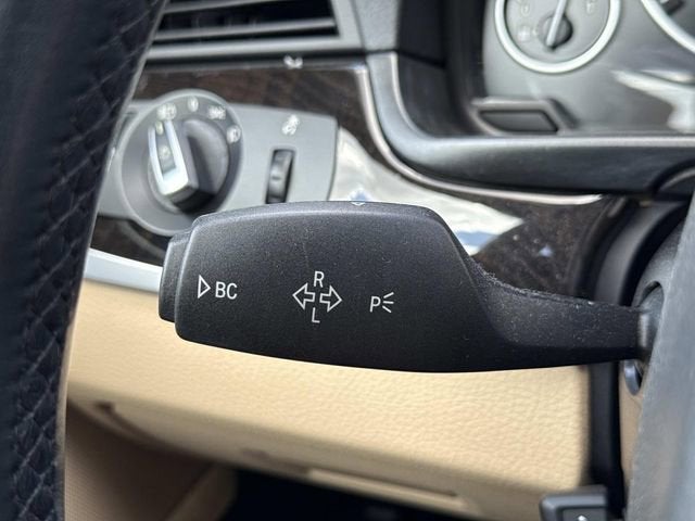 2016 BMW 5 Series 528i