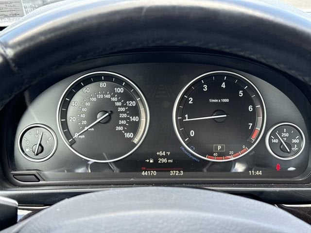 2016 BMW 5 Series 528i