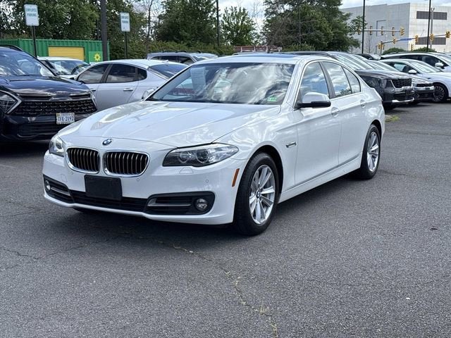 2016 BMW 5 Series 528i