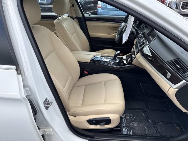 2016 BMW 5 Series 528i