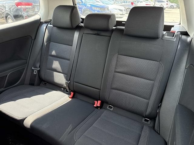 2011 Volkswagen Golf 2.5L