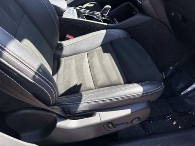 2020 Volvo XC40 R-Design