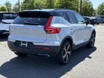 2020 Volvo XC40 R-Design