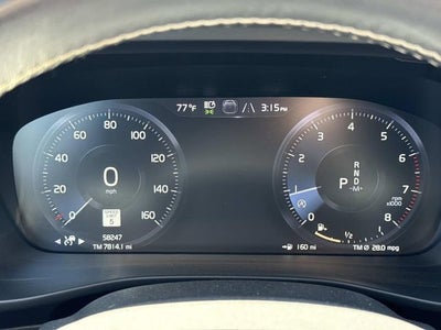 2020 Volvo XC40 R-Design